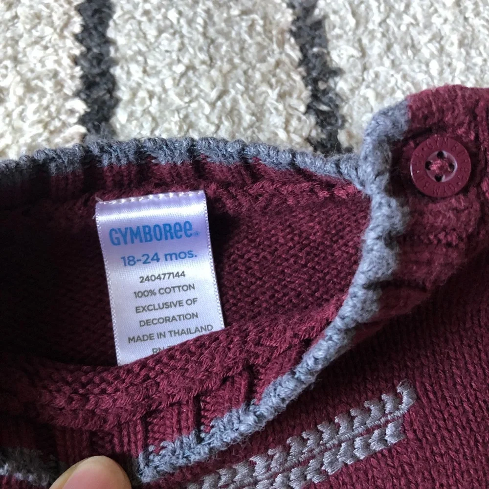 Gymboree 🏎 sweater